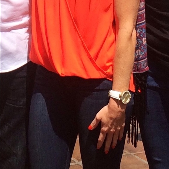 🧚🏼‍♂️ Top - Picture 6 of 6